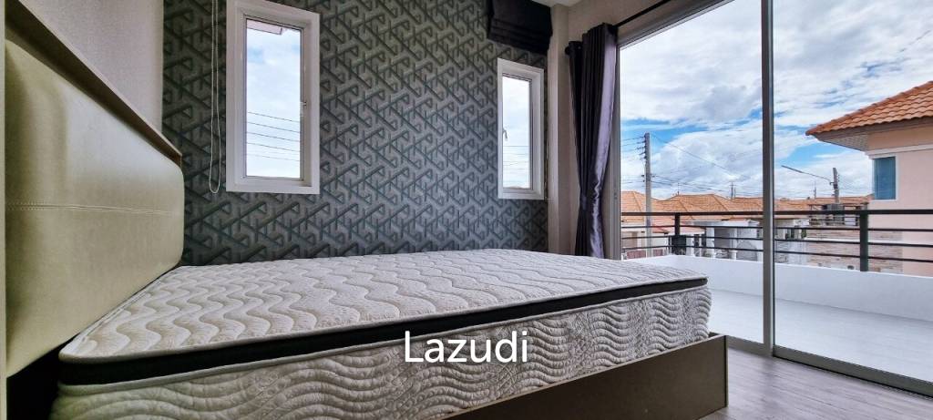 4 Beds 3 Baths 180 SQ.M T.W Park View