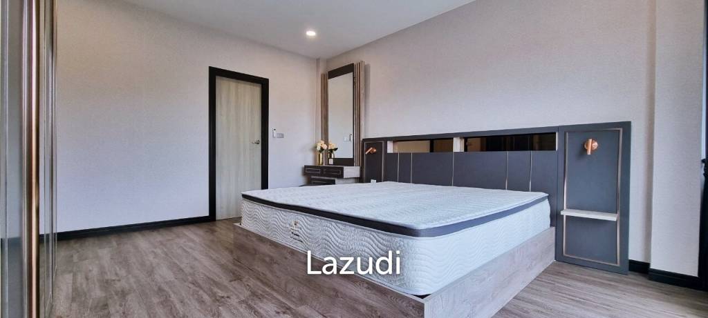 4 Beds 3 Baths 180 SQ.M T.W Park View