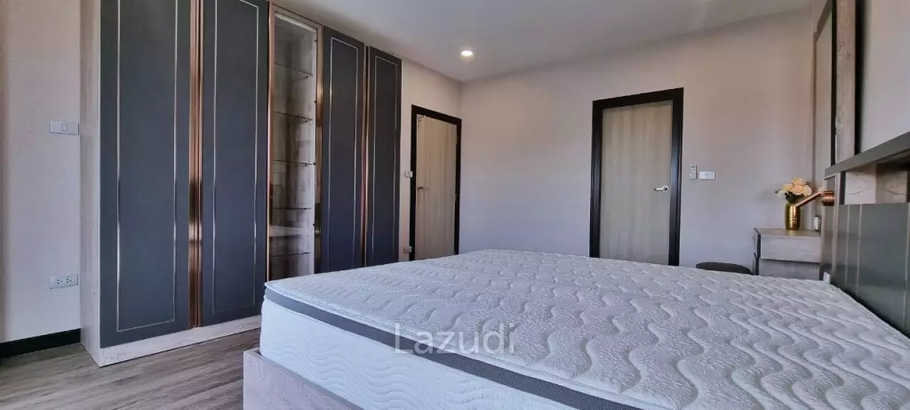 4 Beds 3 Baths 180 SQ.M T.W Park View