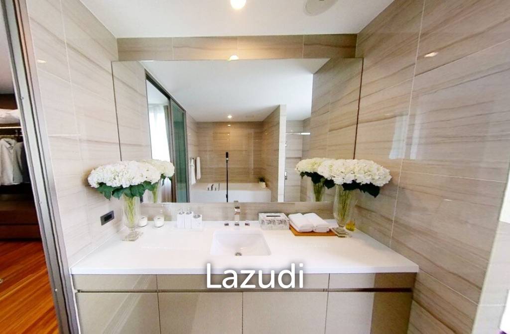 4 Bed 4 Bath 370 SQ.M Nirvana Beyond Rama9 - Krungthep Kreetha