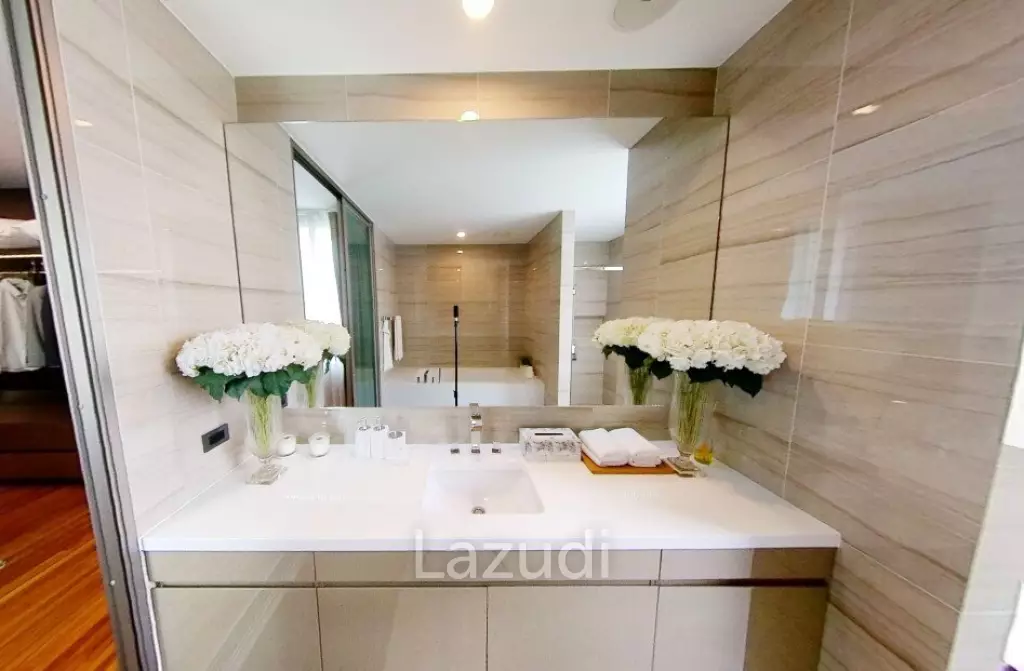 4 Bed 4 Bath 370 SQ.M Nirvana Beyond Rama9 - Krungthep Kreetha