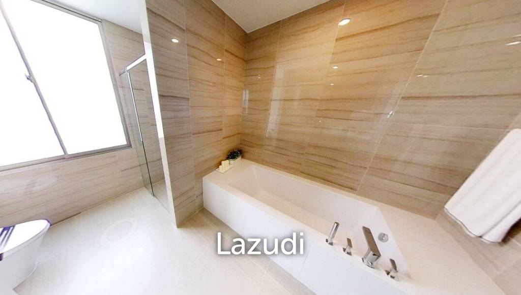 4 Bed 4 Bath 370 SQ.M Nirvana Beyond Rama9 - Krungthep Kreetha