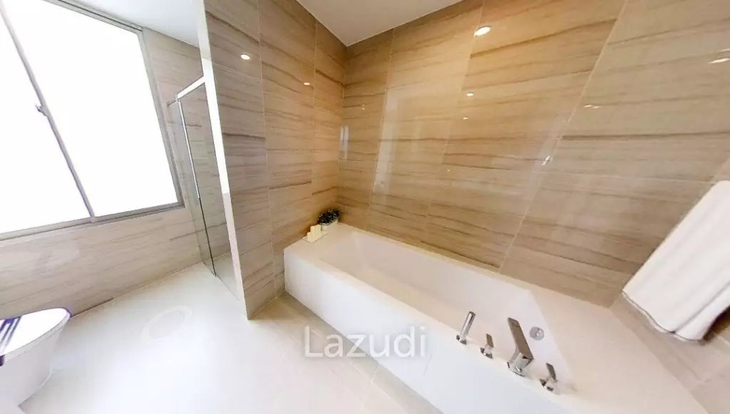 4 Bed 4 Bath 370 SQ.M Nirvana Beyond Rama9 - Krungthep Kreetha