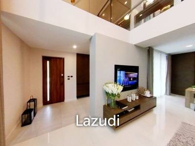 4 Bed 4 Bath 370 SQ.M Nirvana Beyond Rama9 - Krungthep Kreetha