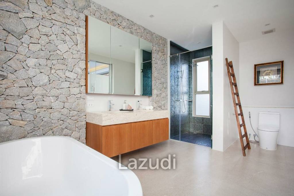 4 Bed 4 Bath 419 SQ.M. Botanica Lake Side