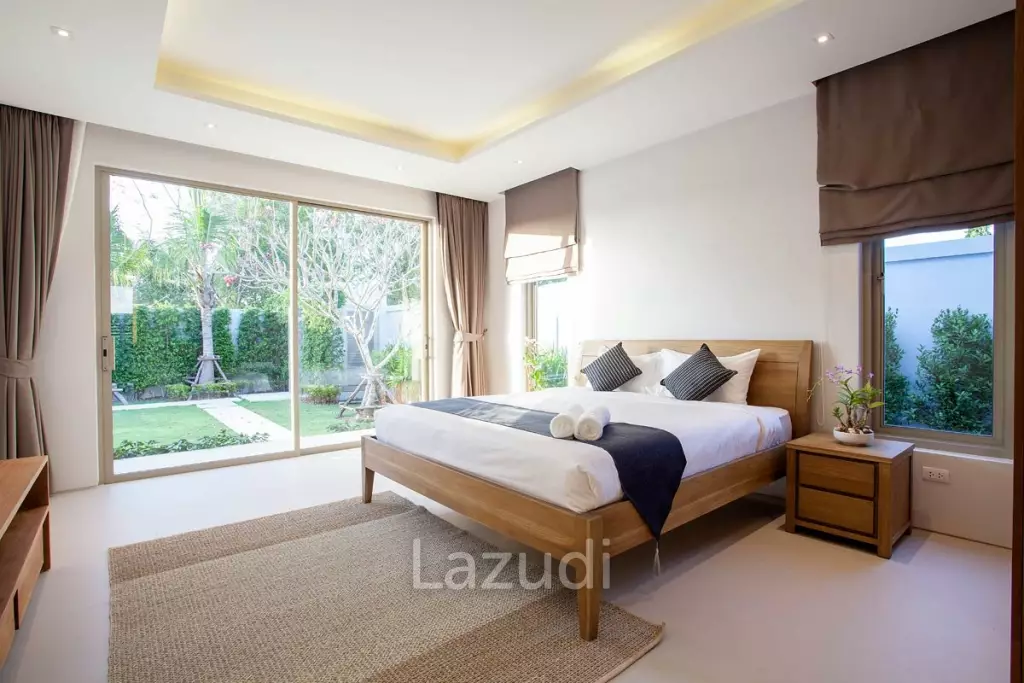 3 Bed 4 Bath 330 SQ.M. Botanica Lake Side