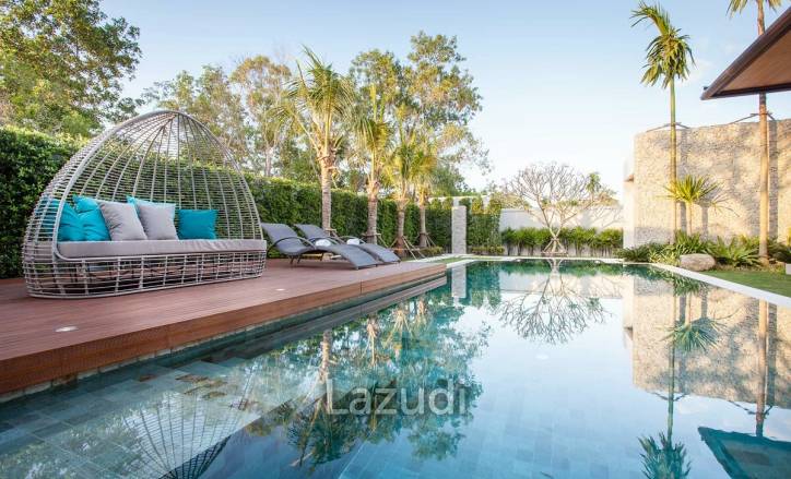 3 Bed 4 Bath 330 SQ.M. Botanica Lake Side