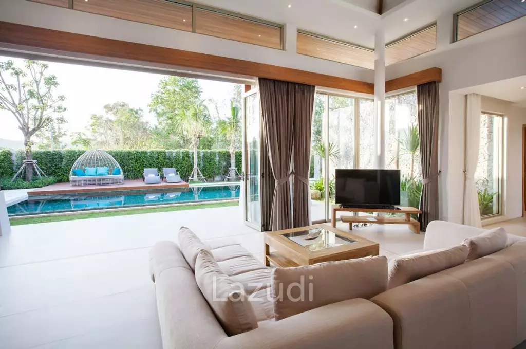 3 Bed 4 Bath 330 SQ.M. Botanica Lake Side