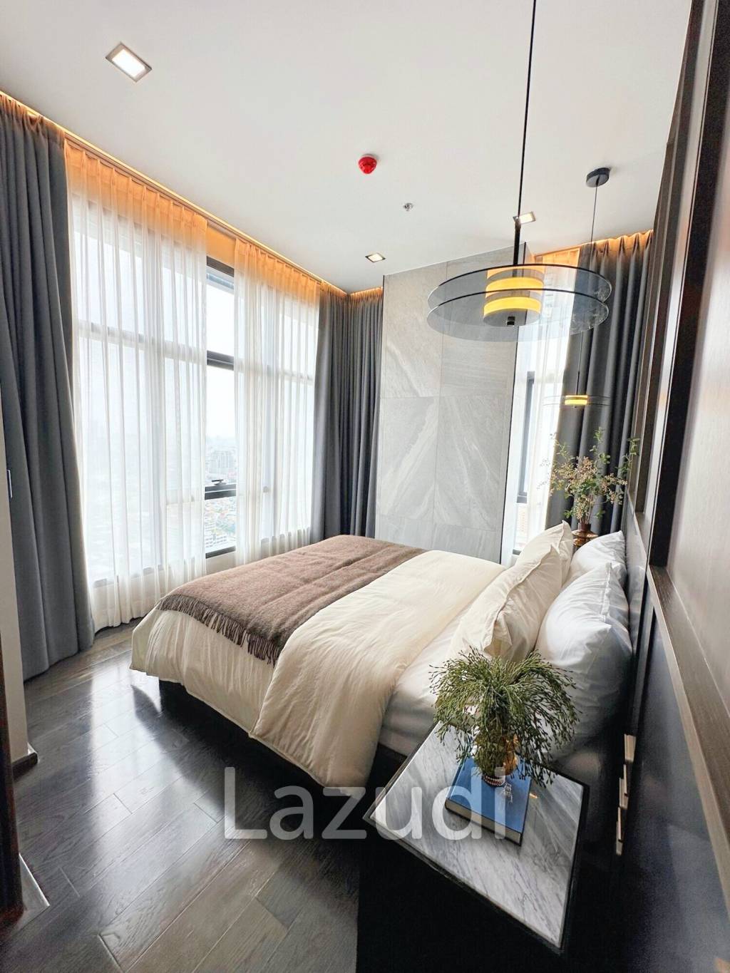 2 Bed 1 Bath 50.01 SQ.M CONNER Ratchathewi