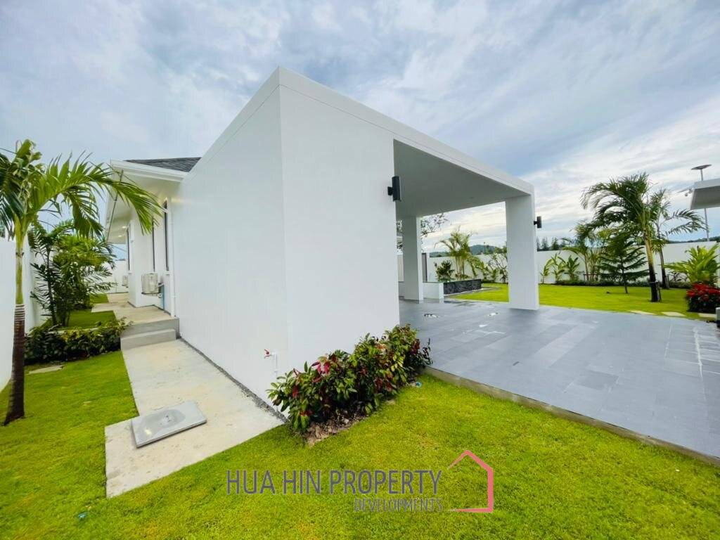 3 Bed 3 Bath 221 SQ.M Botanica Hua Hin