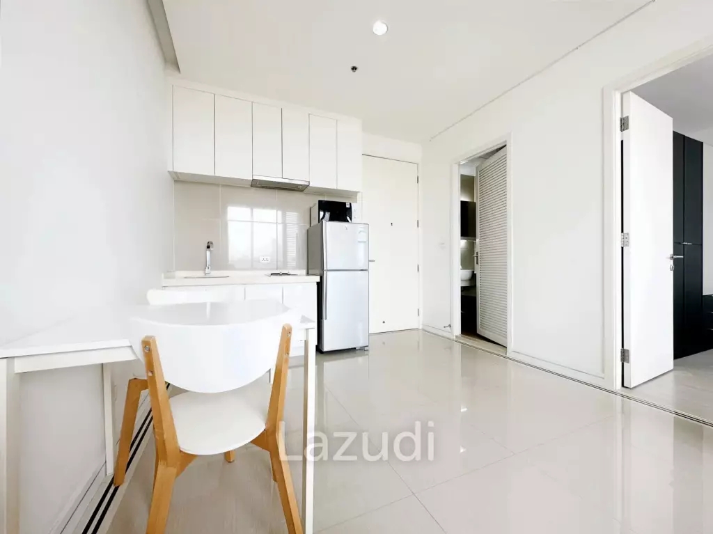 1 Bed 1 Bath 40 SQ.M TC Green Rama 9
