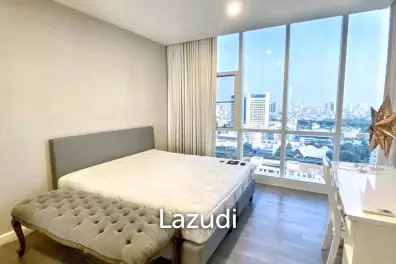 2 Bed 2 Bath 78 SQ.M The Room Sathorn - TanonPun