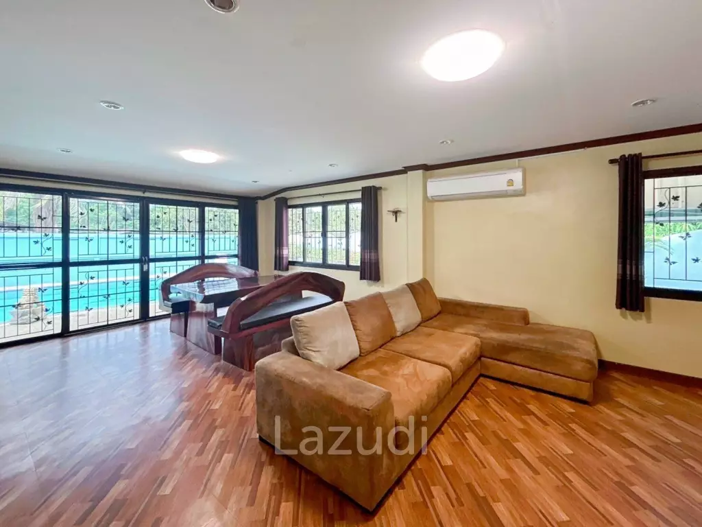 3 Bedroom 2 Bathroom Pool Villa On Soi 6