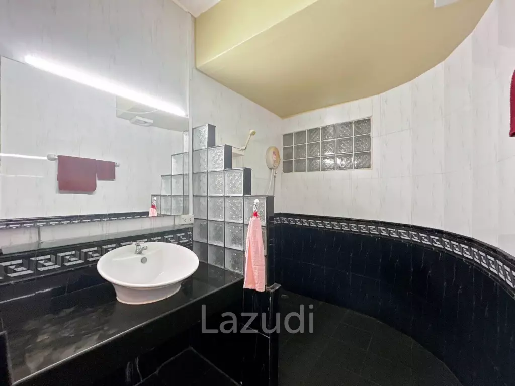 3 Bedroom 2 Bathroom Pool Villa On Soi 6