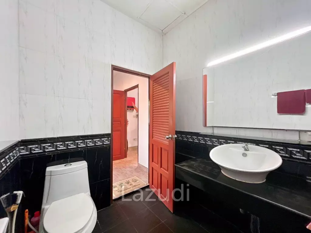 3 Bedroom 2 Bathroom Pool Villa On Soi 6