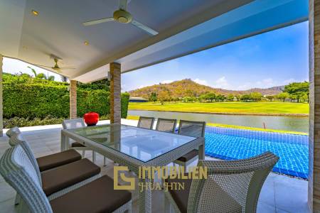 Black Mountain Golf Platz: 3 Schlafzimmer Luxus Pool Villa mit atemberaubender Aussicht
