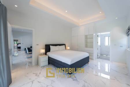 Black Mountain Golf Platz: 3 Schlafzimmer Luxus Pool Villa mit atemberaubender Aussicht
