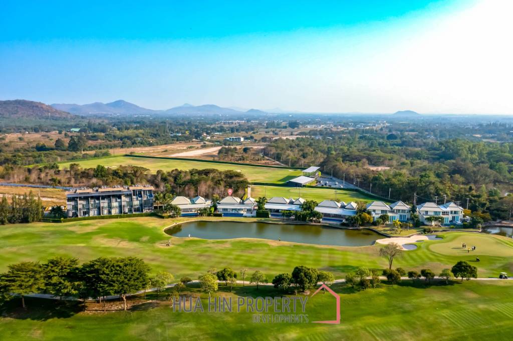 Black Mountain Golf Course : 3 Bedroom Luxury Pool Villa With Stunning Views