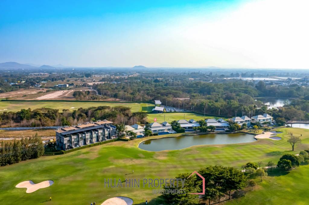 Black Mountain Golf Course : 3 Bedroom Luxury Pool Villa With Stunning Views