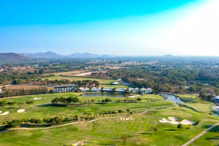 Black Mountain Golf Platz: 3 Schlafzimmer Luxus Pool Villa mit atemberaubender Aussicht