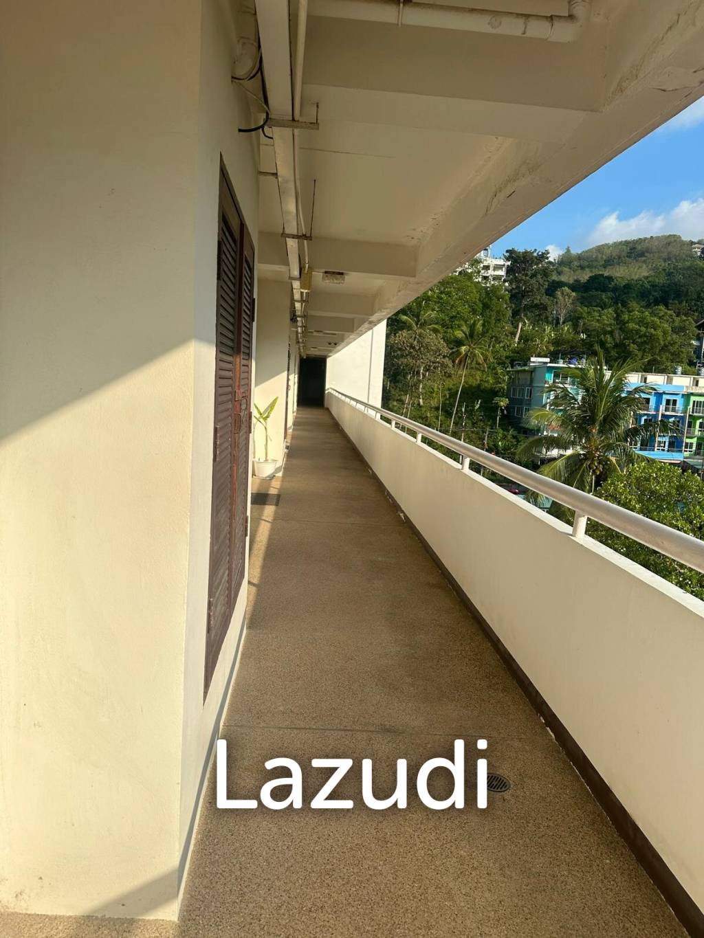 Spacious Studio | Waking to Patong Beach