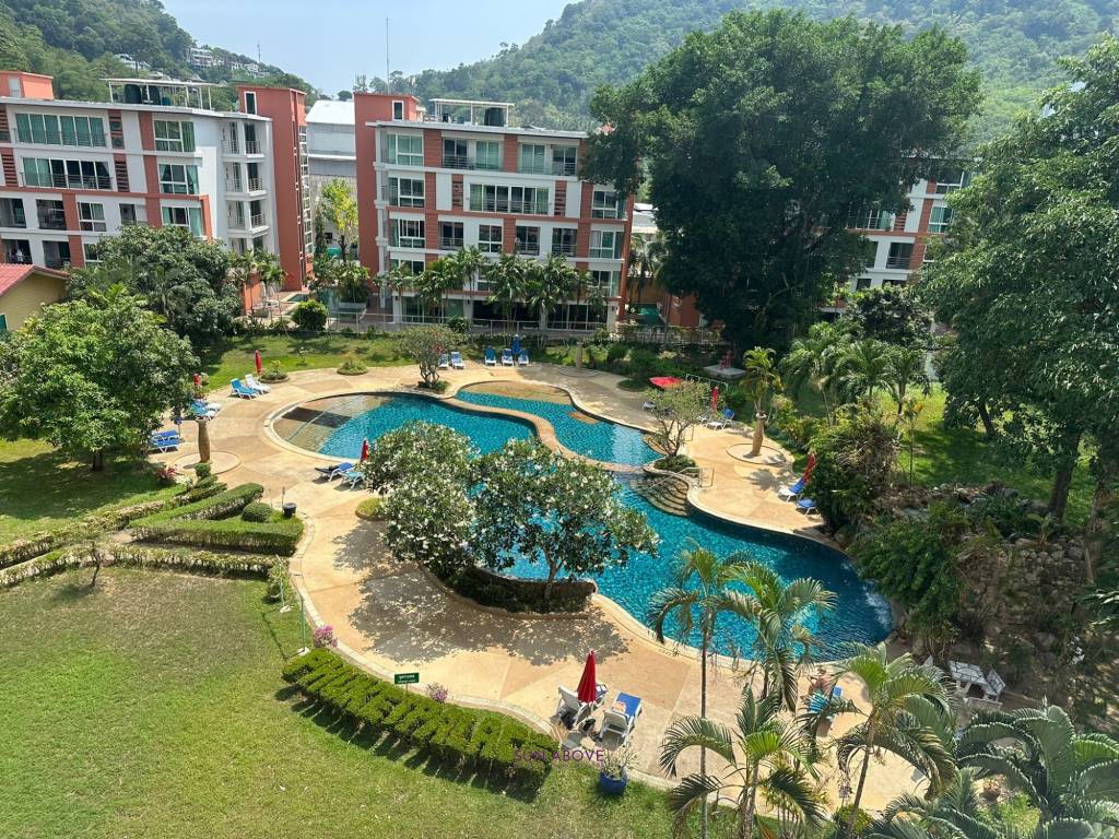 Spacious Studio | Waking to Patong Beach