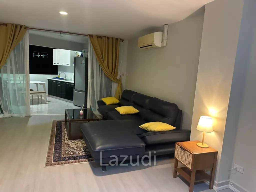Spacious Studio | Waking to Patong Beach