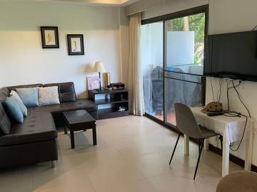 Spacious 1 Bed 1 Bath 50 Sqm | Surin Gate