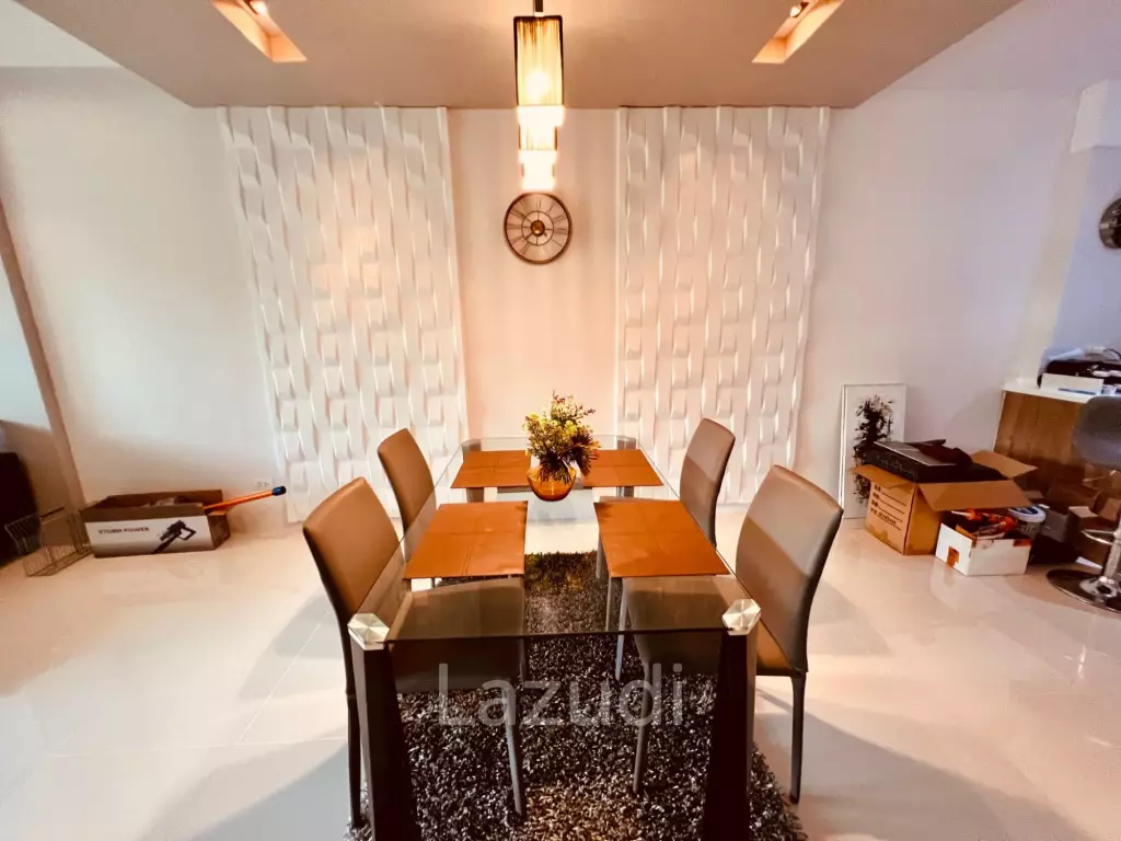 Modern Foreign Freehold Condo in Kathu.