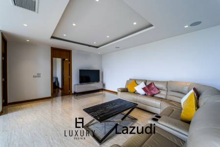 1,738 metro cuadrado 5 ` 6 Baño Villa de Venta