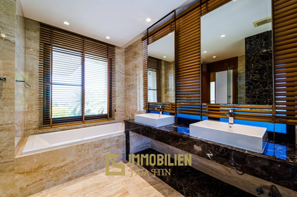 1,738 m² 5 Chambre 6 Salle de bain Villa Pour Vente