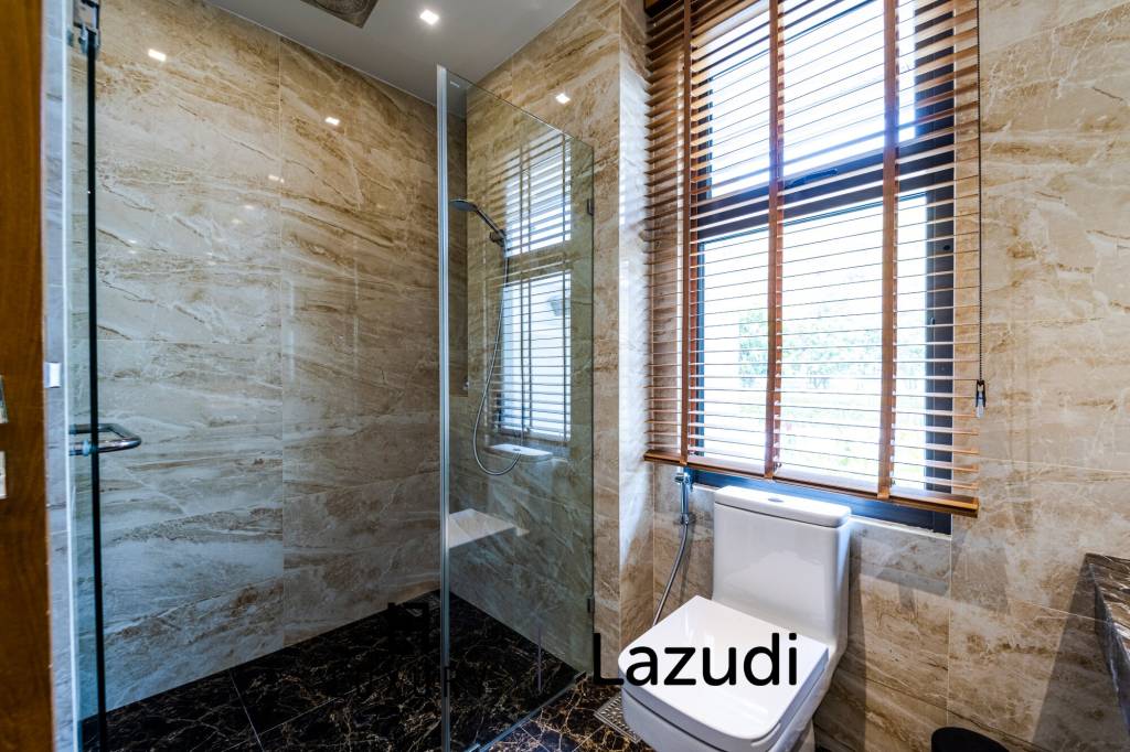 1,738 m² 5 Chambre 6 Salle de bain Villa Pour Vente