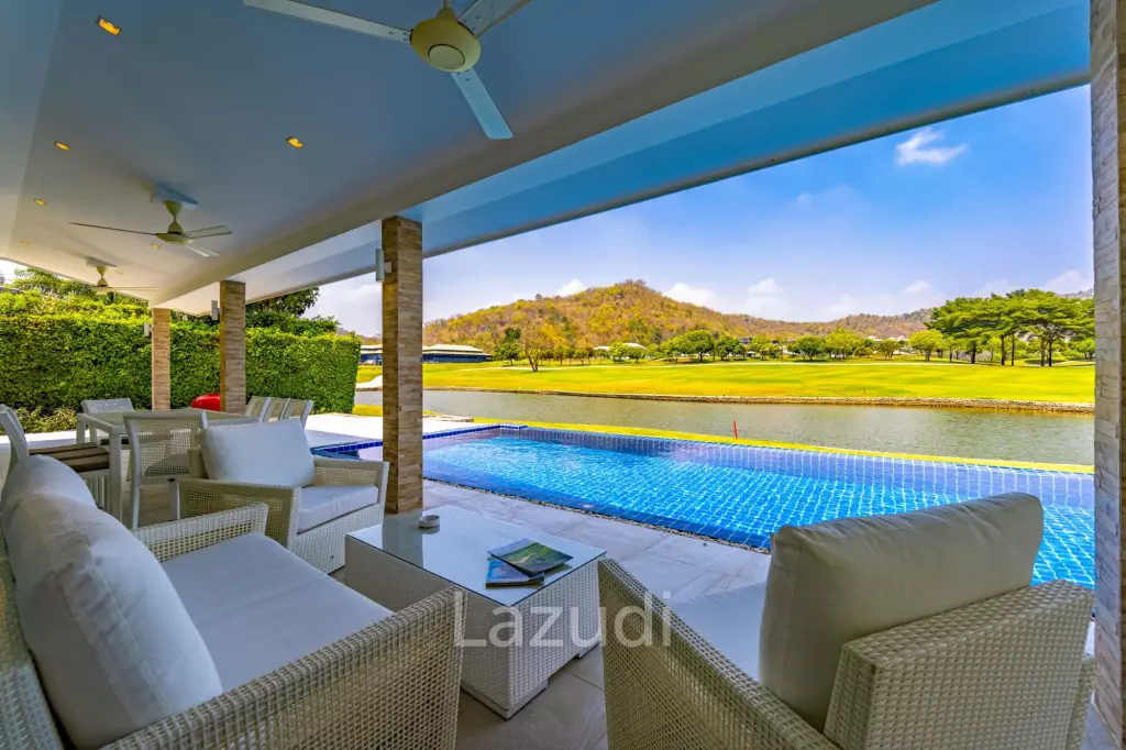 Black Mountain: Renovated 3 Bedroom Luxury Villa