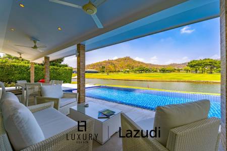 Black Mountain: Renovated 3 Bedroom Luxury Villa