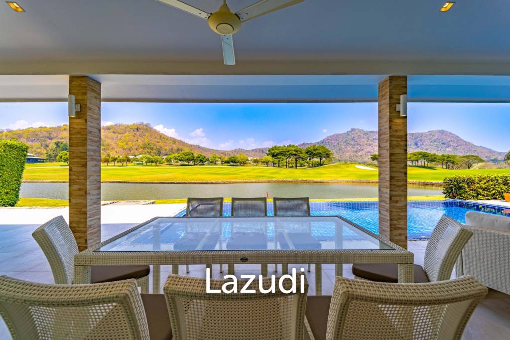 Black Mountain: Renovated 3 Bedroom Luxury Villa