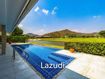 Black Mountain: Renovated 3 Bedroom Luxury Villa