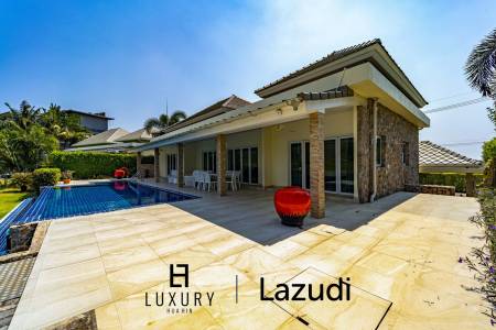 Black Mountain: Renovated 3 Bedroom Luxury Villa