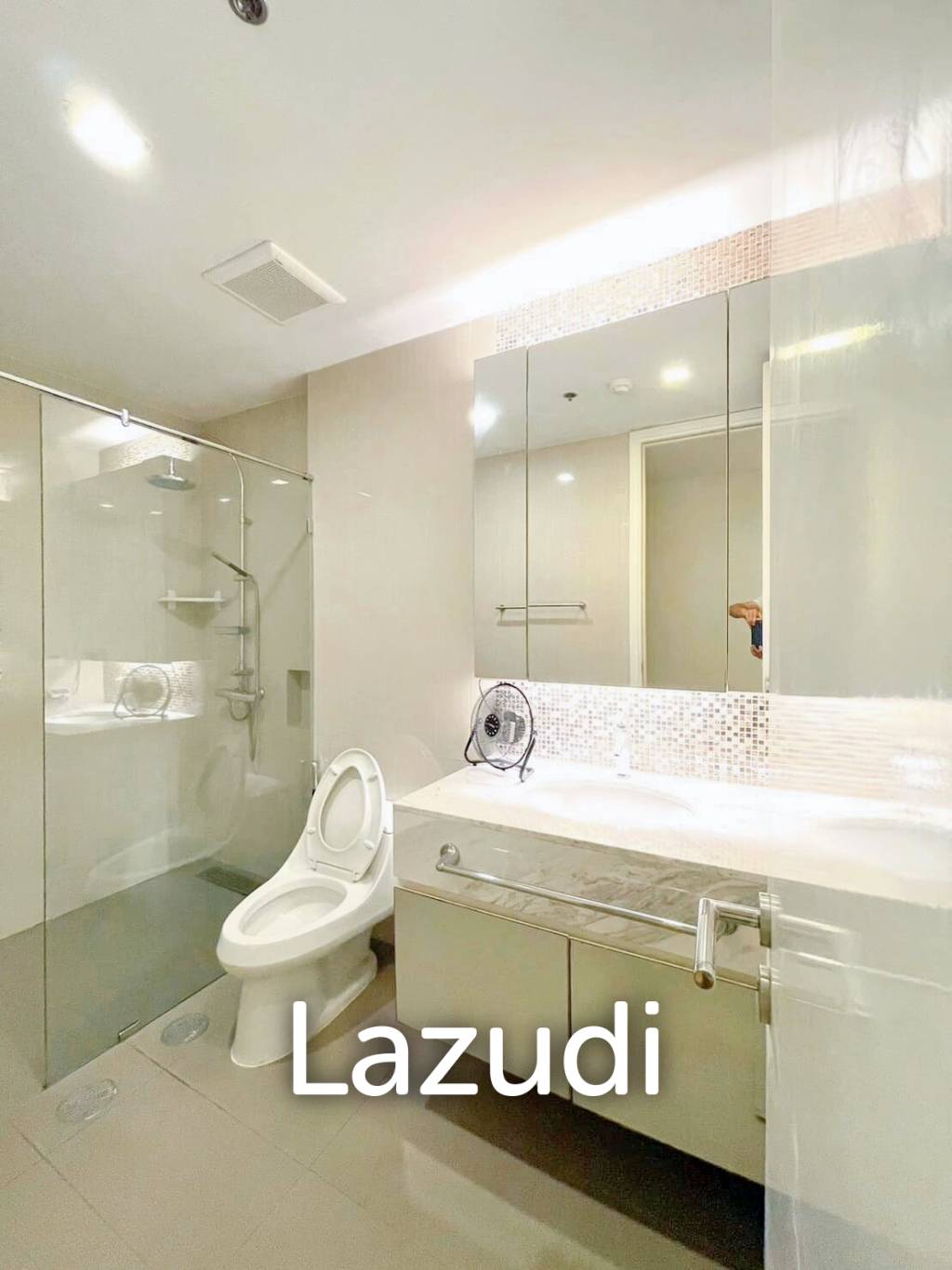 2 Bed 2 Bath 123 SQ.M Circle Living Prototype