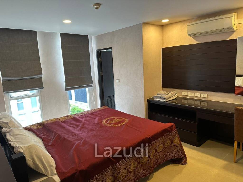 1 Bed 2 Baths 45 SQ.M Twin Peaks Condominium