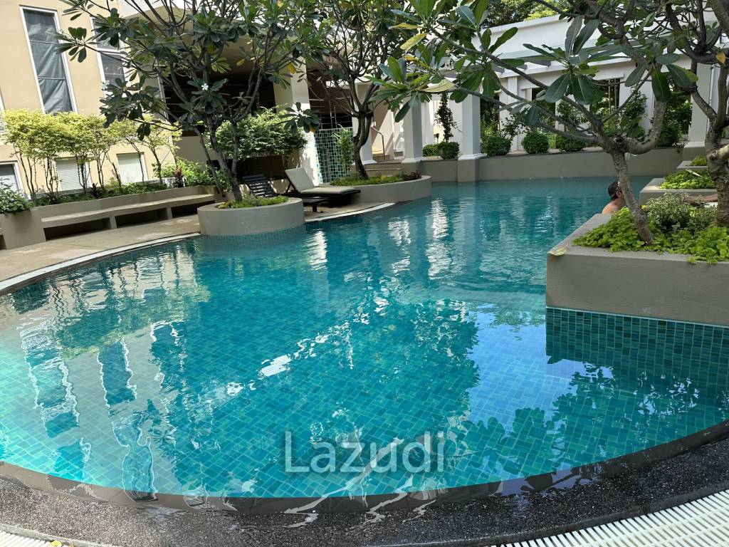 1 Bed 2 Baths 45 SQ.M Twin Peaks Condominium