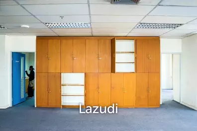 Office for rent at Rama 9