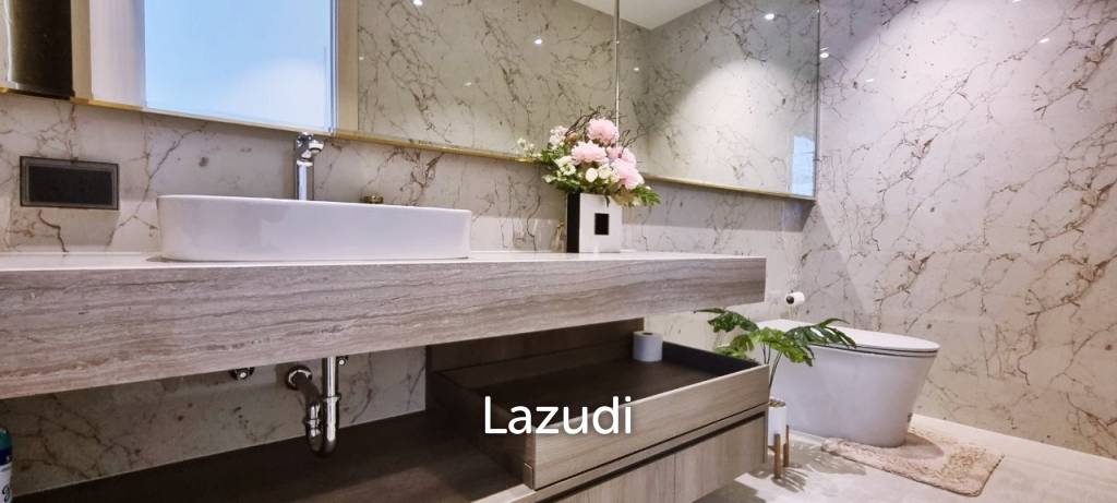 6 Beds 11 Baths  Luxury Pool Villas in Jomtien
