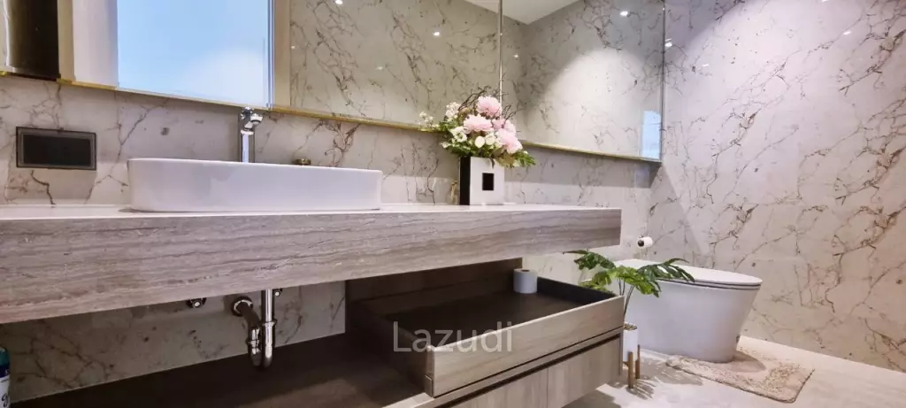 6 Beds 11 Baths  Luxury Pool Villas in Jomtien