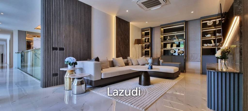 6 Beds 11 Baths  Luxury Pool Villas in Jomtien