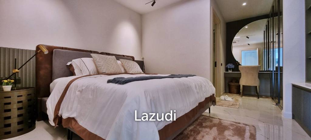 6 Beds 11 Baths  Luxury Pool Villas in Jomtien