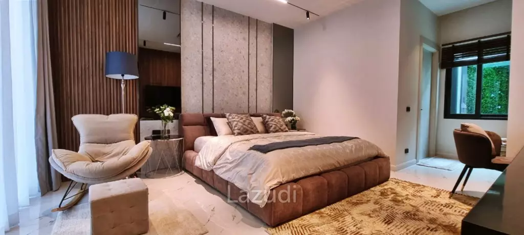 6 Beds 11 Baths  Luxury Pool Villas in Jomtien