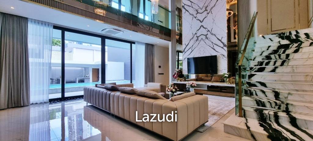 6 Beds 11 Baths  Luxury Pool Villas in Jomtien