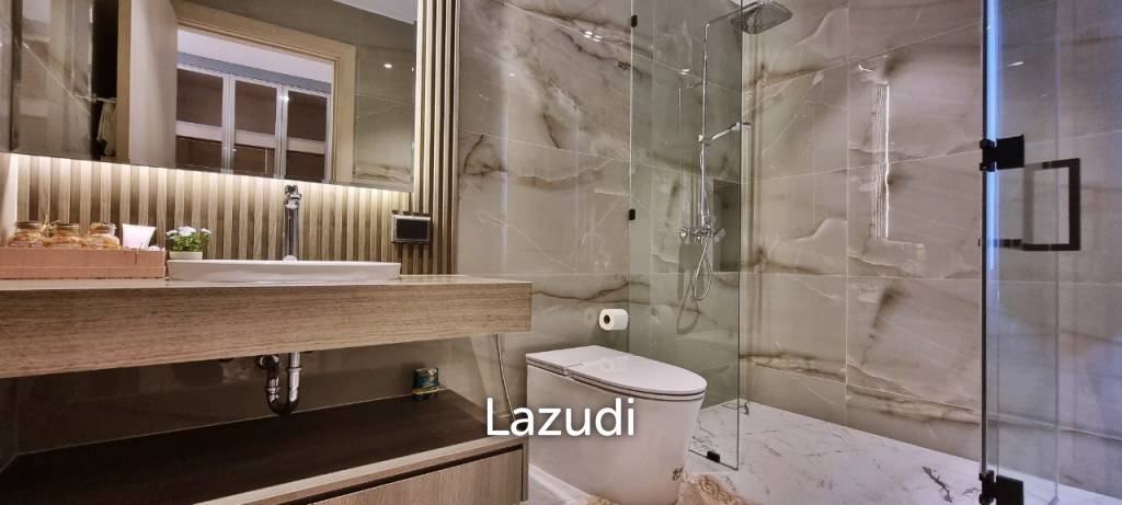 6 Beds 11 Baths  Luxury Pool Villas in Jomtien