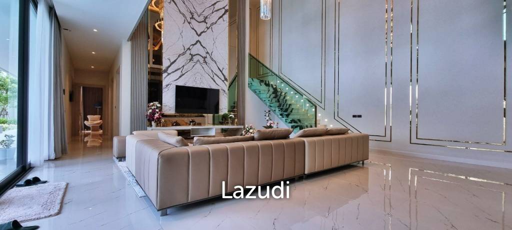 6 Beds 11 Baths  Luxury Pool Villas in Jomtien
