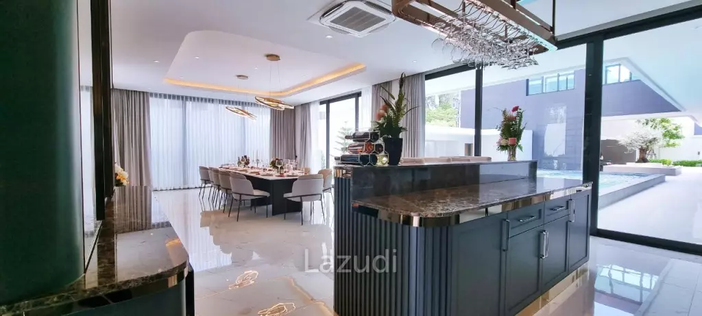 6 Beds 11 Baths  Luxury Pool Villas in Jomtien